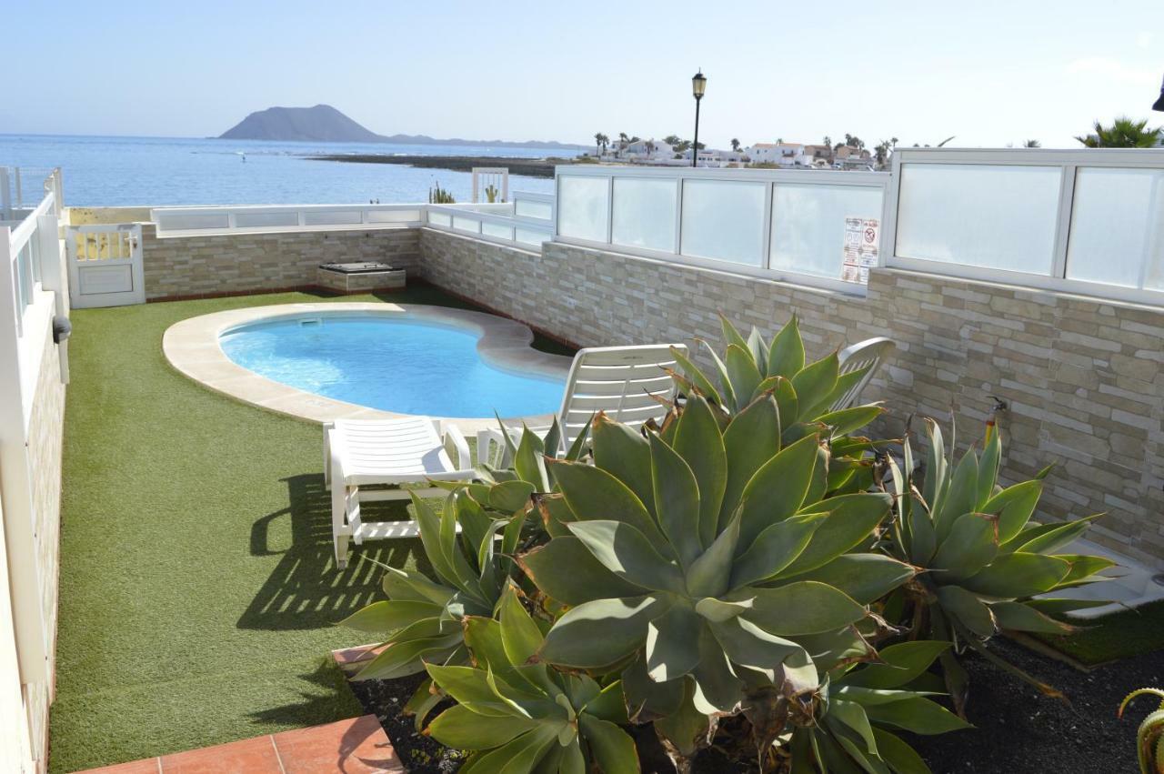 Beach Front Villa Vv Κοραλέχο Εξωτερικό φωτογραφία